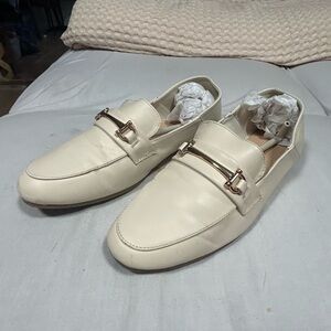 Women's Cream Loafers - Collapsible